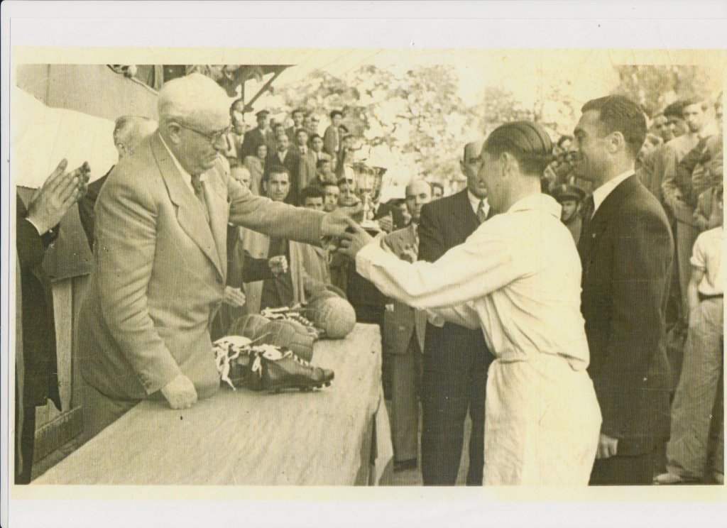 Círculo Católico De Obreros 1947 CAMPEON PROVINCIAL